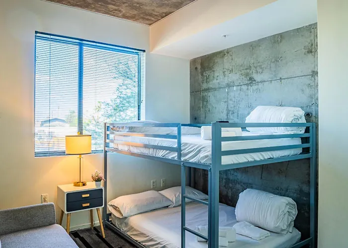 Mins To Asu Dt Phx Poolbalconygymparkingwd Apartment Phoenix