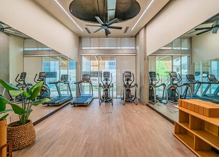 Apartment Mins To Asu Dt Phx Poolbalconygymparkingwd